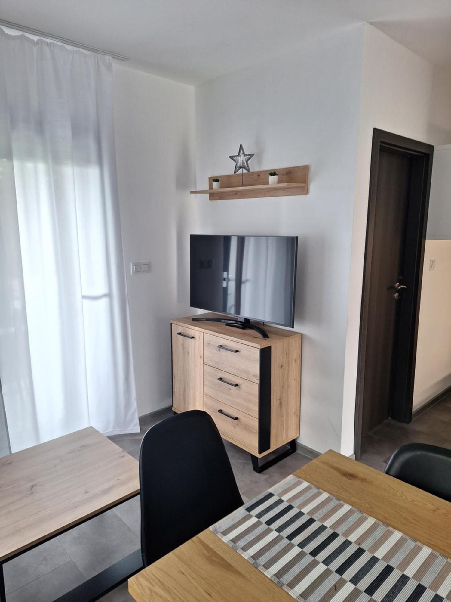 Mb Apartmany Lipno ليبنو ناد فلتافو المظهر الخارجي الصورة